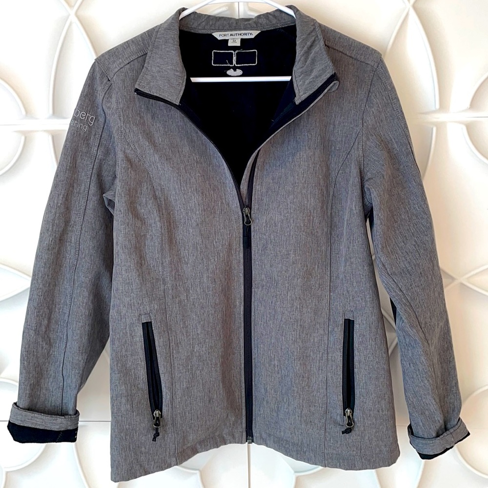 Port authority Grey collared zip jacket. M.     3
